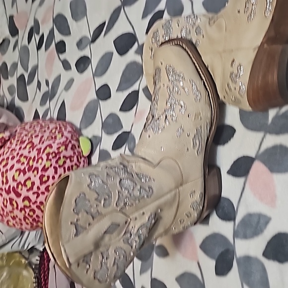 Women's boots - Picture 4 of 4